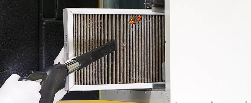 Clogged Air Duct Cleaning Process in Palm Springs, CA